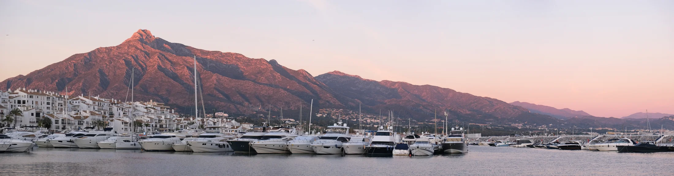 De jachthaven van Puerto Banús in Marbella